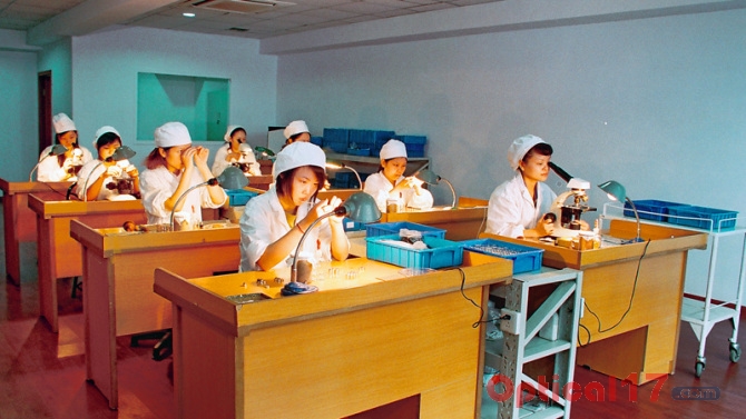 重慶奧特光學(xué)